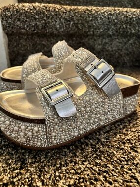 Pearl-Embellished Double Buckle Slide Sandals Bride Bachelorette wedding shoes
